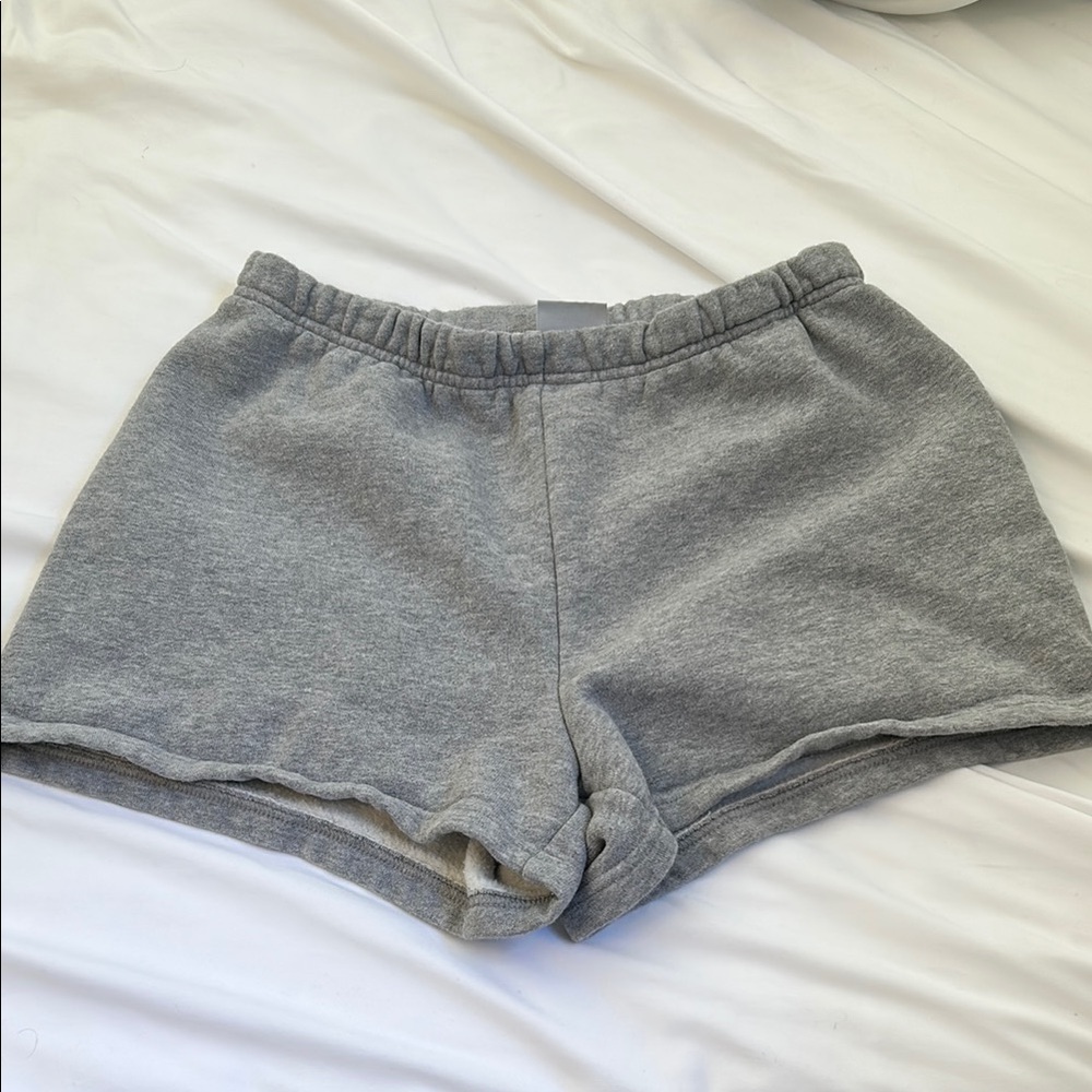 TNA CozyAF Fleece Shorts in Gray